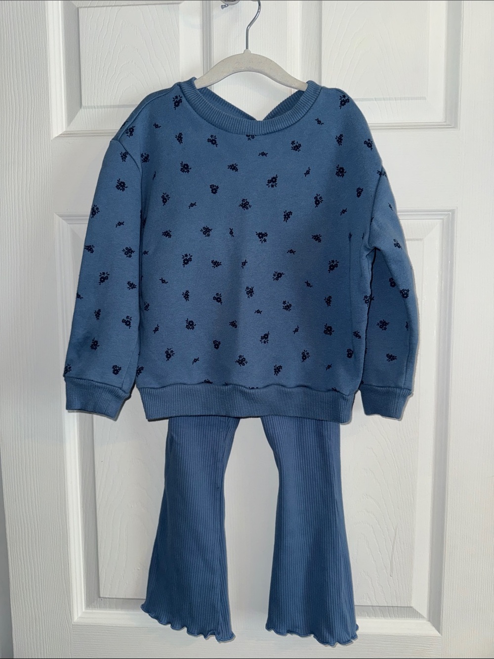 Girls 12 pc Fall/ Winter Bundle - Matching Sets